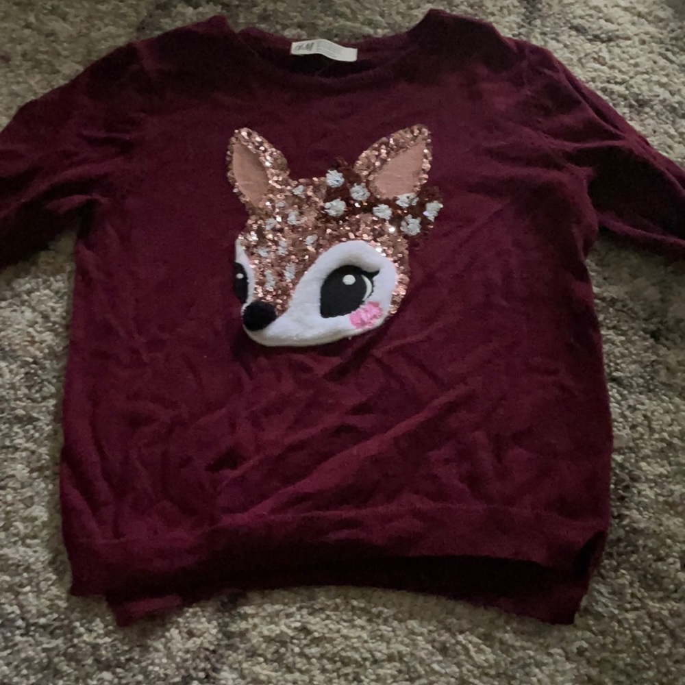 h&m maroon shirt